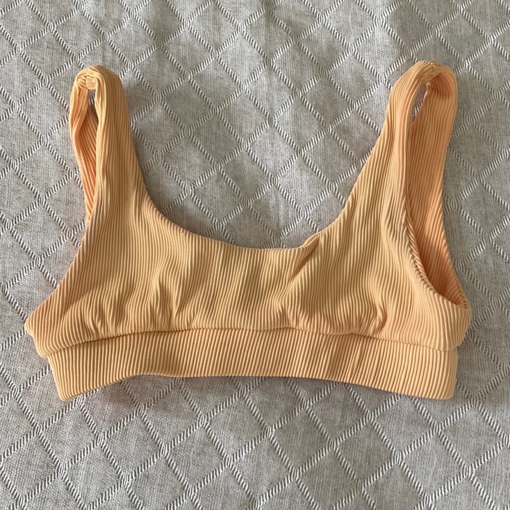 Kulanis Kinis orange bikini top